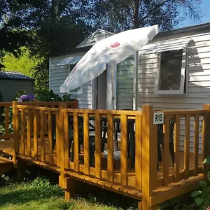  Camping L'orangerie De Lanniron